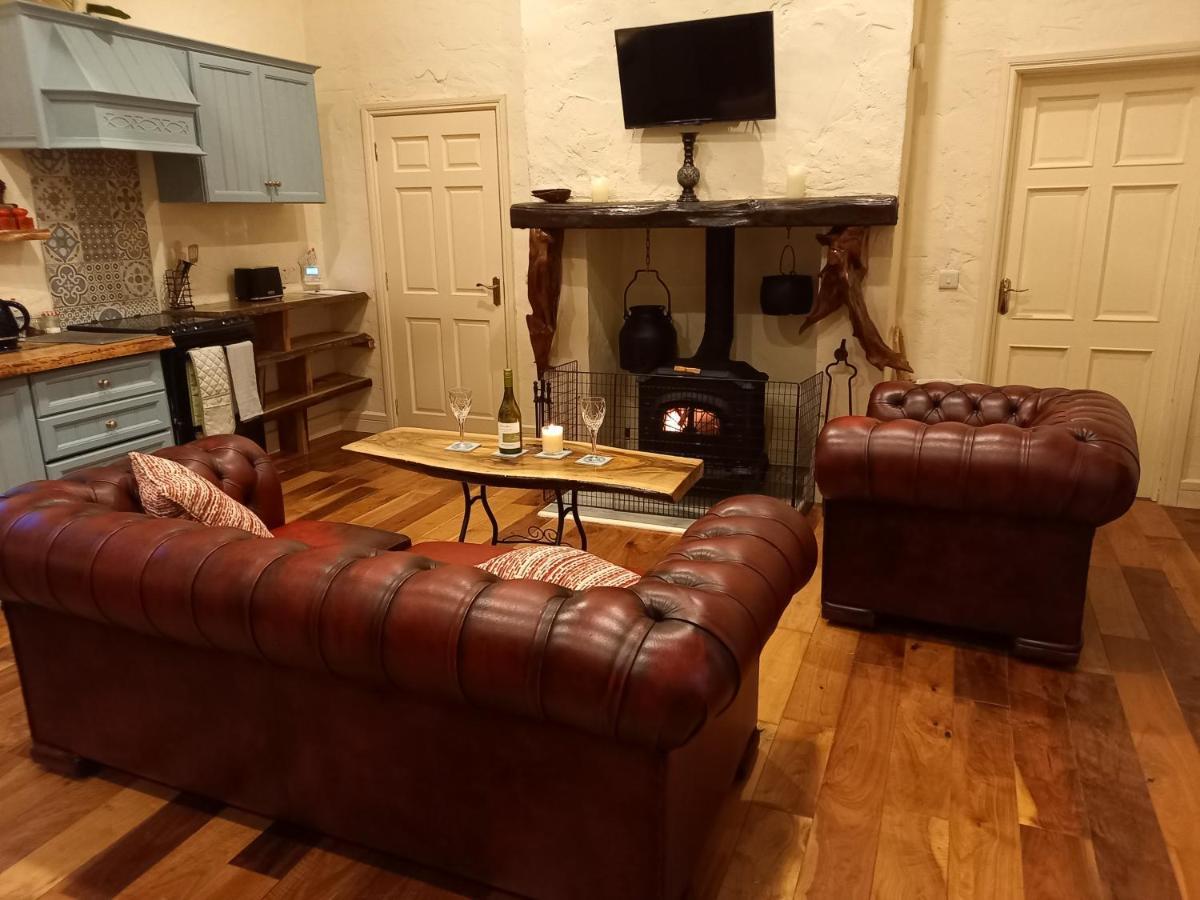 Mary'S Bespoke Cottage Килларни Экстерьер фото
